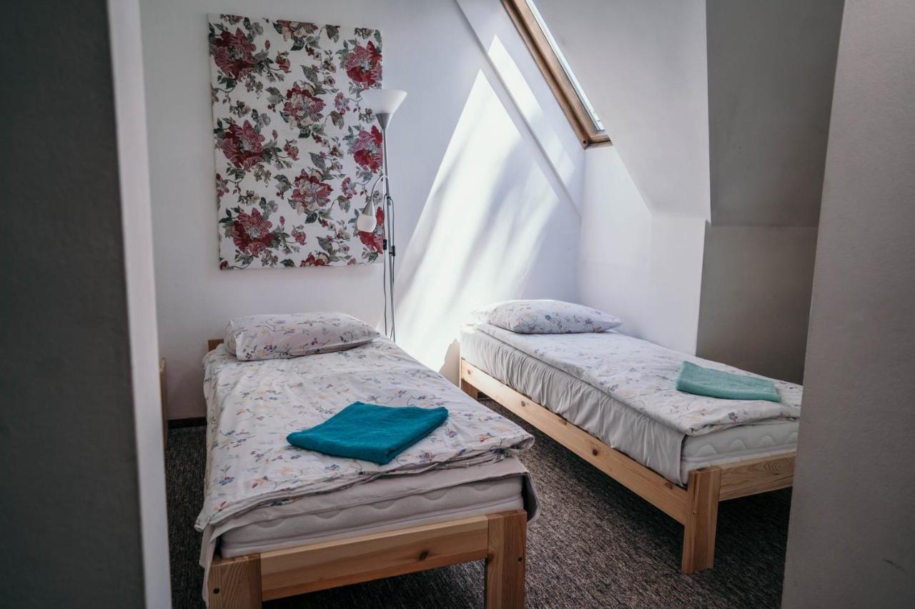 Albergue Miedzynarodowe Schronisko Mlodziezowe Ptsm Szarotka Zakopane Exterior foto
