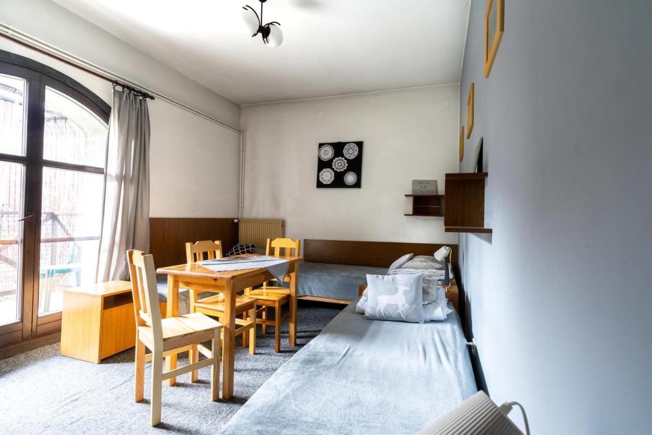 Albergue Miedzynarodowe Schronisko Mlodziezowe Ptsm Szarotka Zakopane Exterior foto