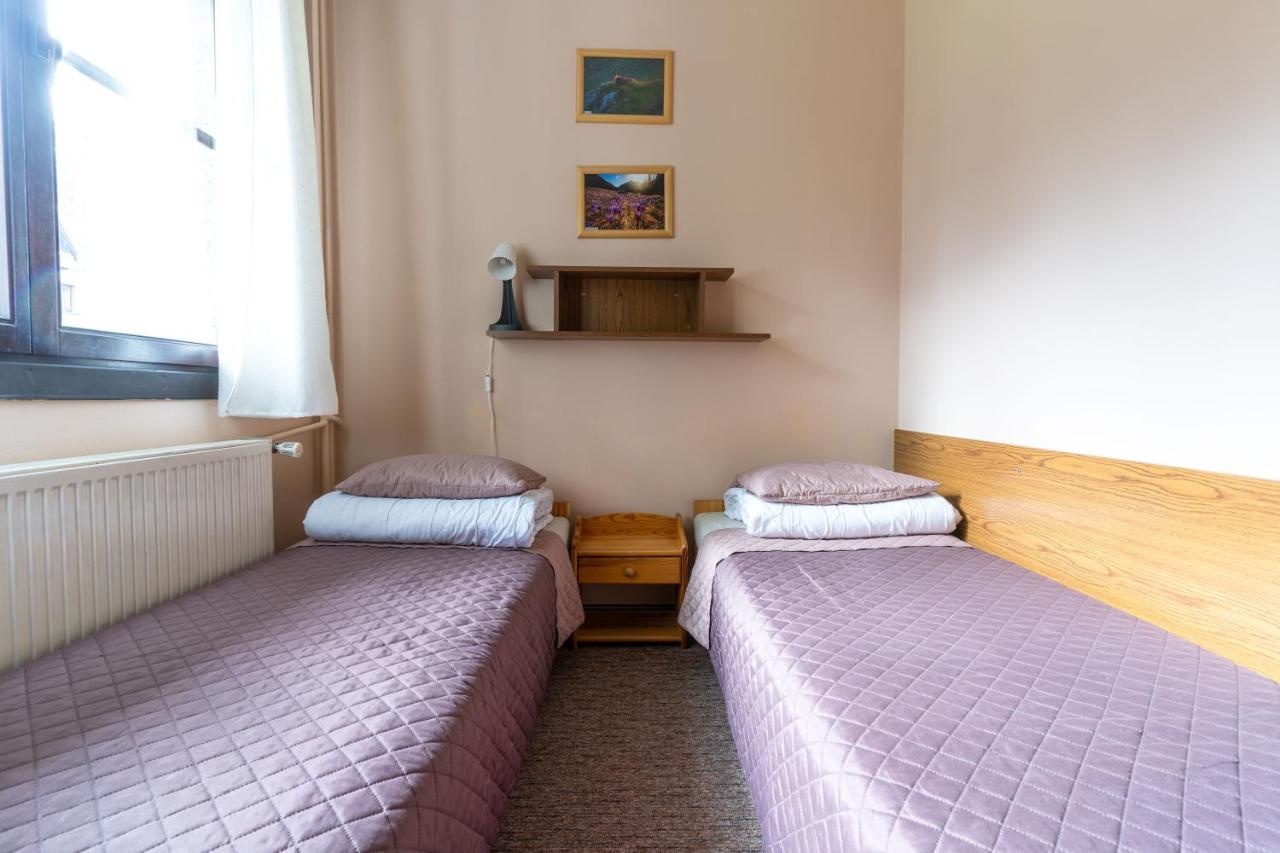 Albergue Miedzynarodowe Schronisko Mlodziezowe Ptsm Szarotka Zakopane Exterior foto