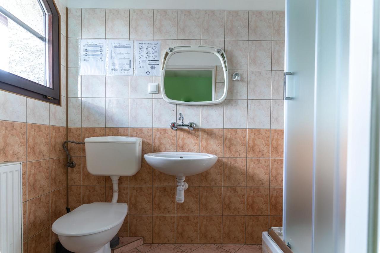 Albergue Miedzynarodowe Schronisko Mlodziezowe Ptsm Szarotka Zakopane Exterior foto