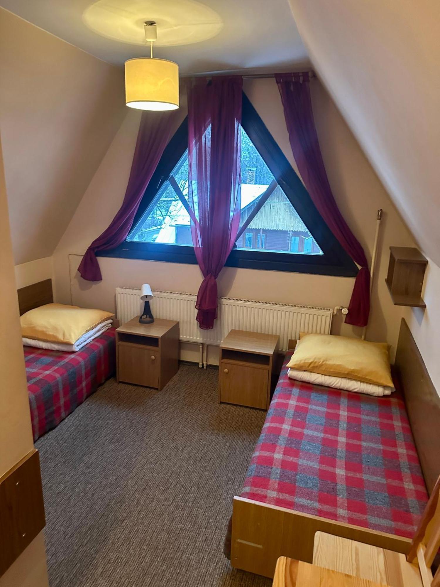 Albergue Miedzynarodowe Schronisko Mlodziezowe Ptsm Szarotka Zakopane Exterior foto
